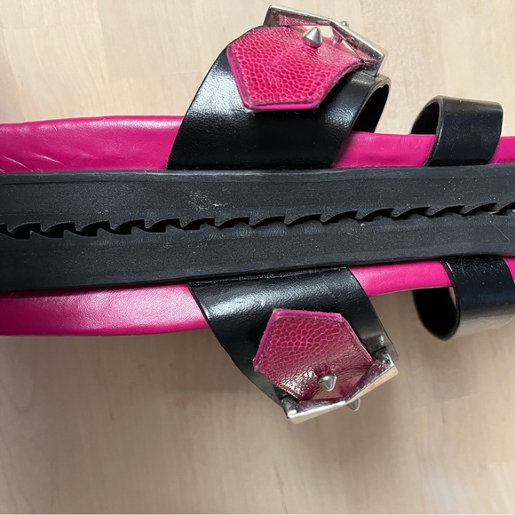Alexander McQueen Pink and Black Women's Sandals
NWOT - Picture 4 of 6